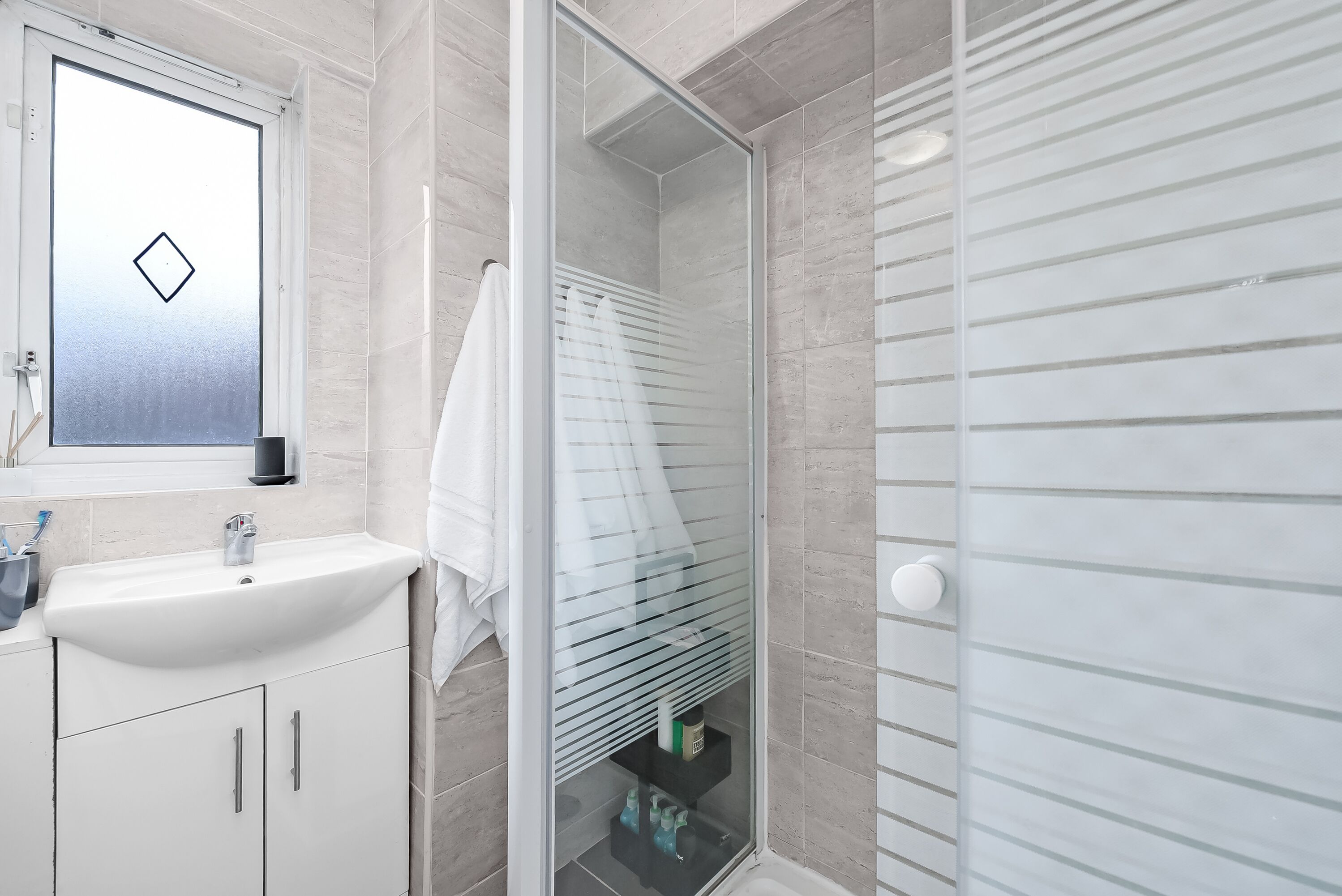 Stylish Excel 3 Bedroom Flat