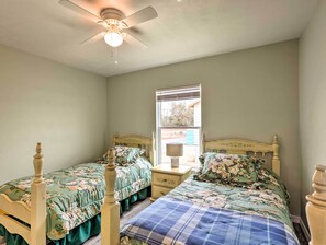 2 bedrooms, Internet, bed sheets