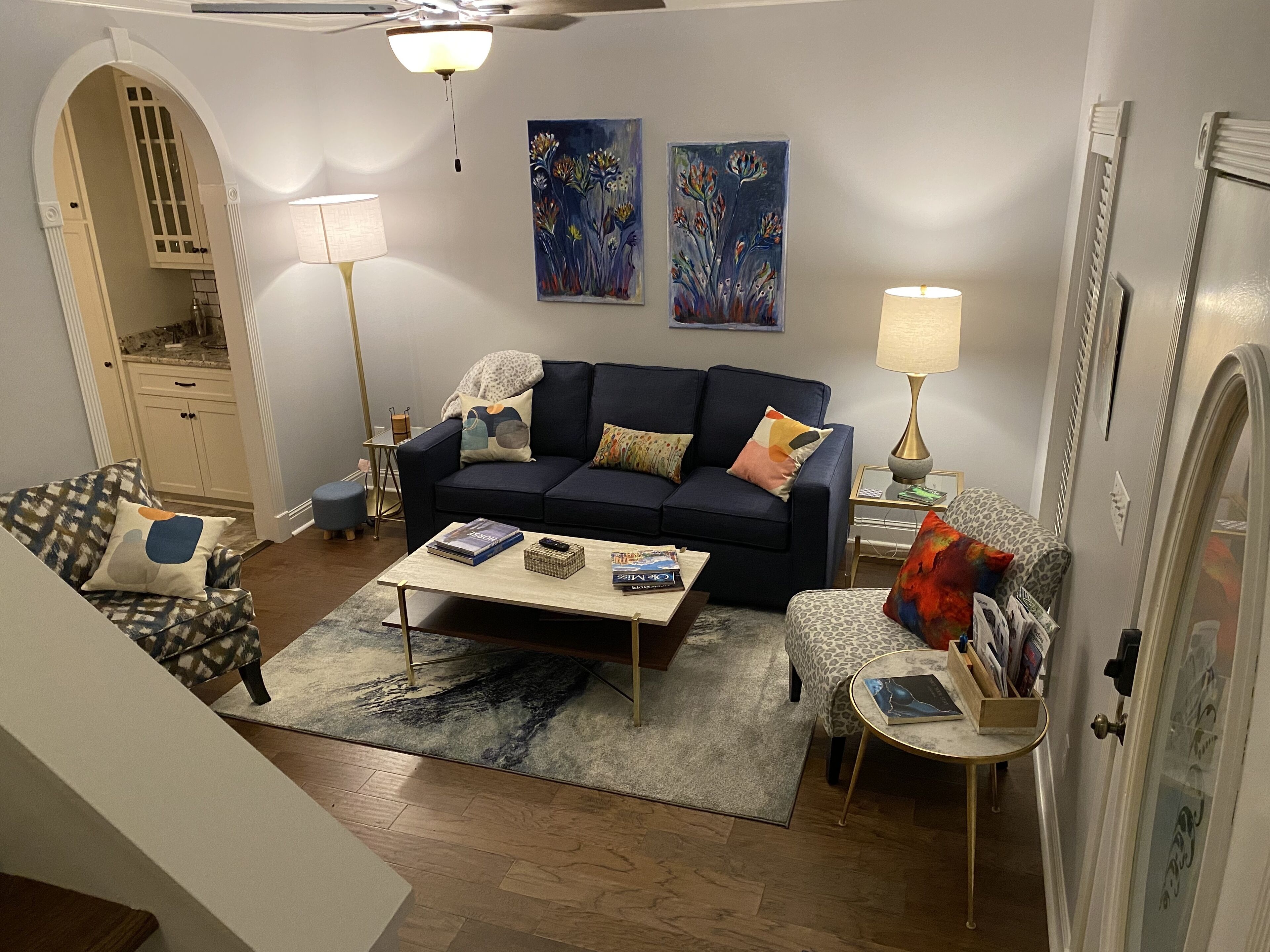 Stroll to the Square from this Lovely Condo!