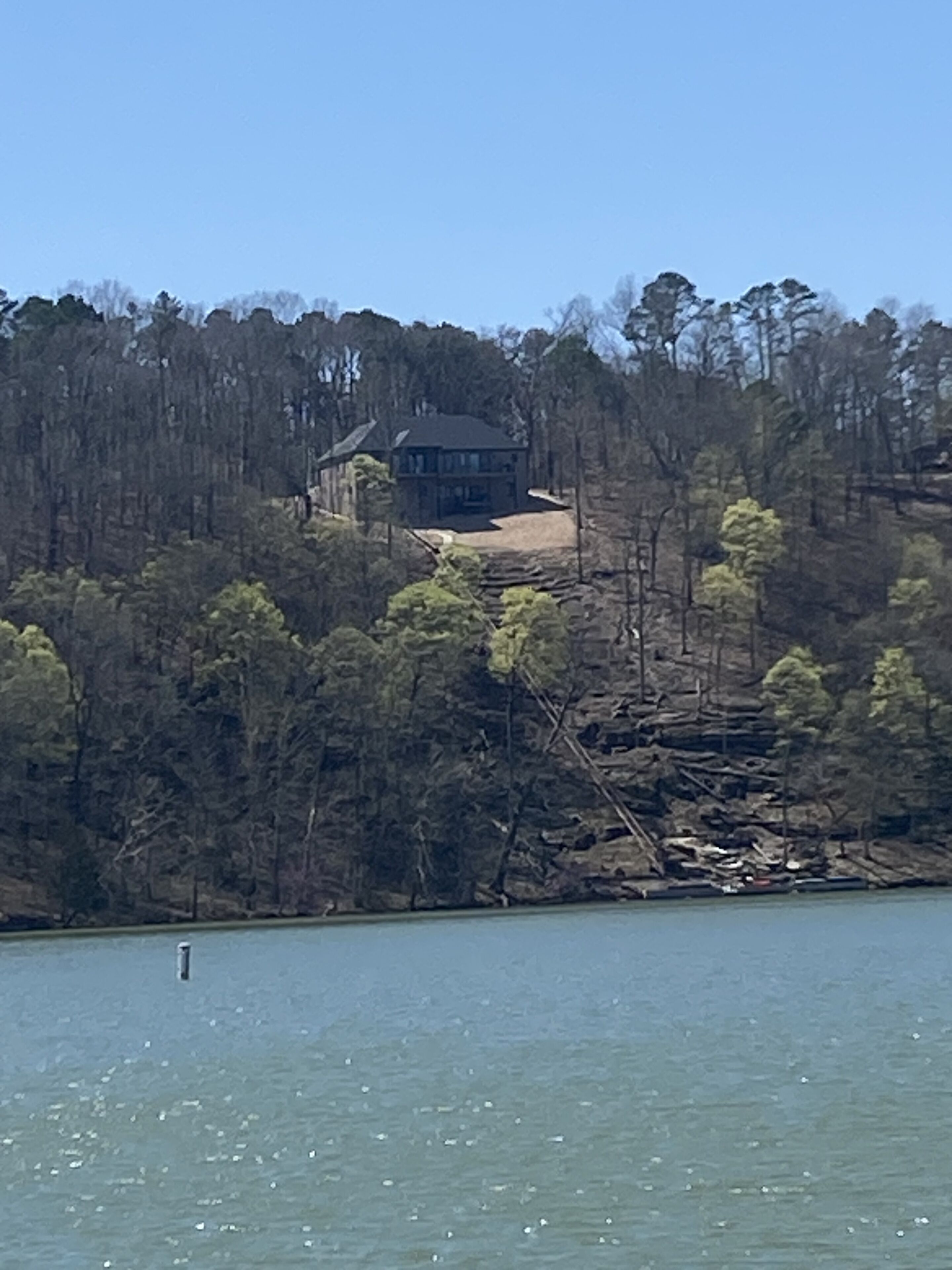 New home with lake side lower-level entry apartment, Near Buckingham Trail head