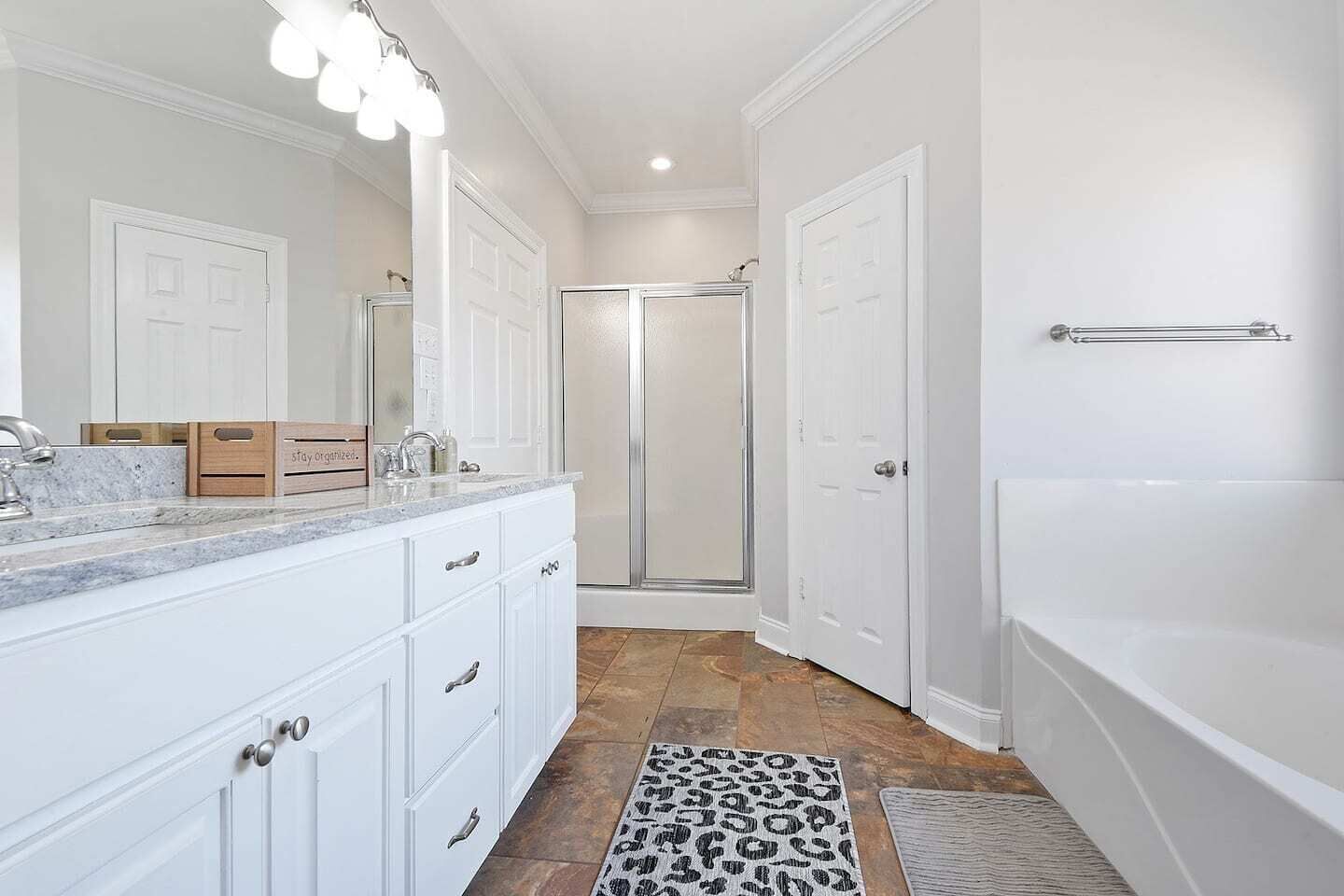 Combined shower/bathtub, hair dryer, towels, soap