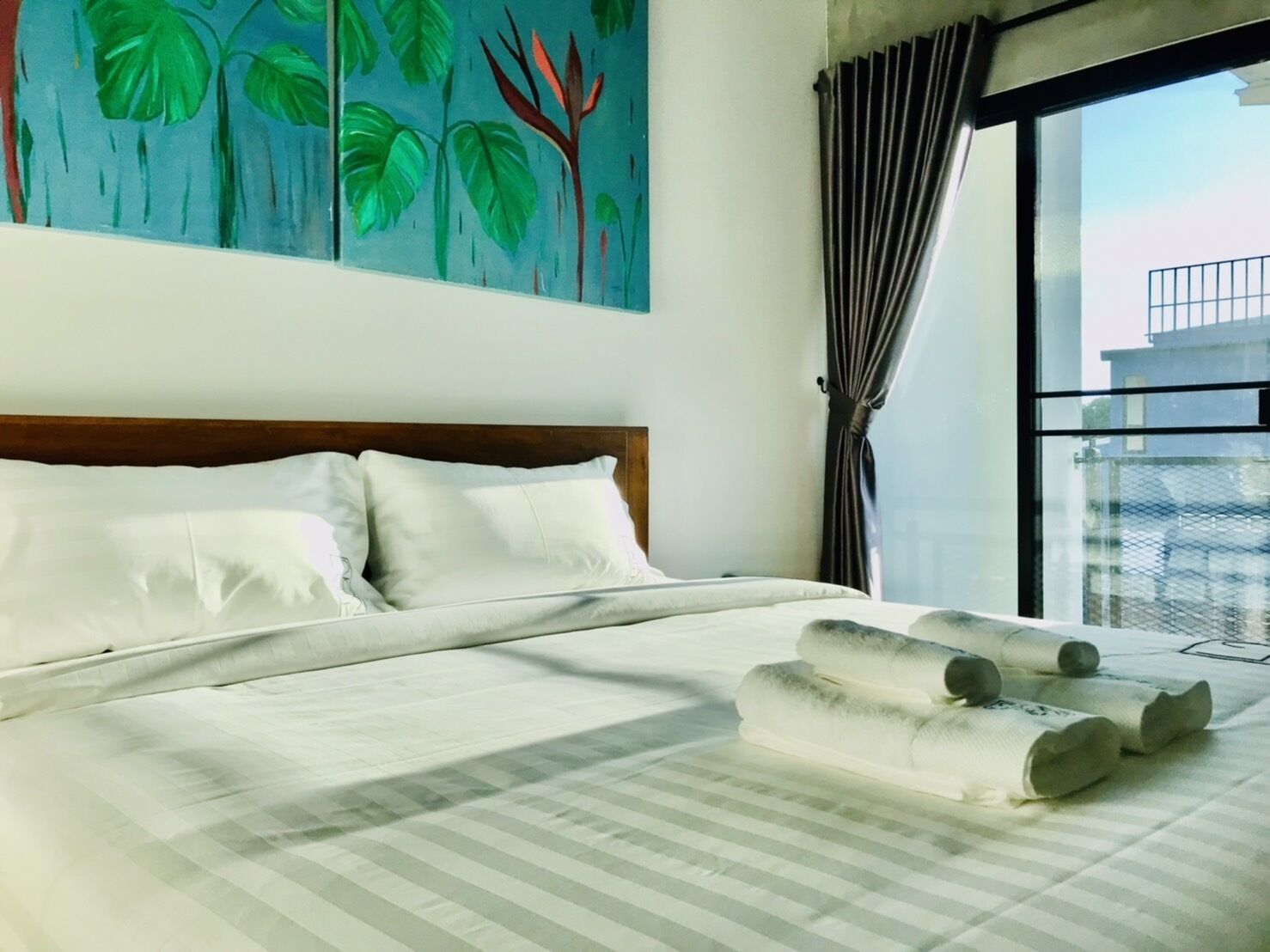 スーペリア ダブルルーム | デスク、ノートパソコン用作業スペース、遮光カーテン、WiFi (無料)