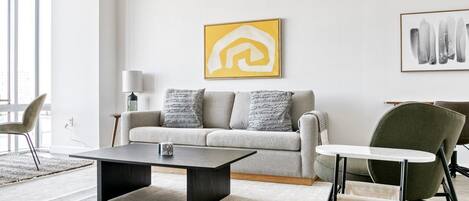 Fernseher, Stereoanlage