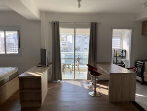 Smart TV 40 polegadas com canais digitais, TV