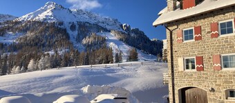 Apartment in a beautiful house in the K&K style on the slopes and in the hiking area with WIFI