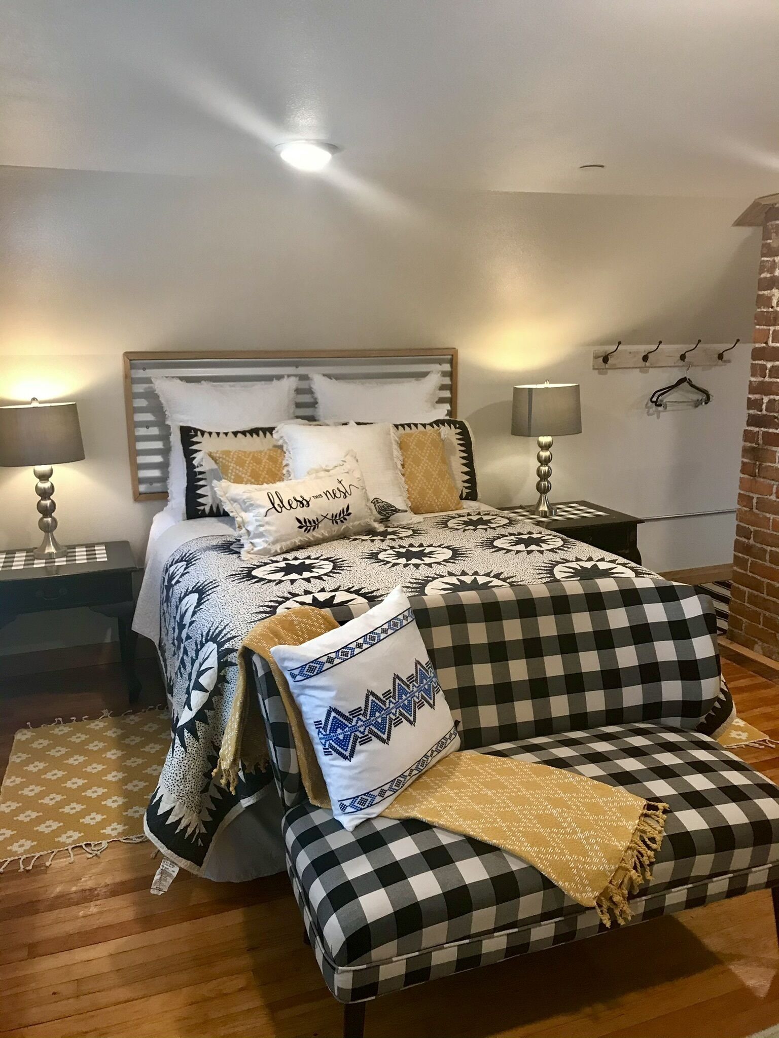 Charm and Comfort in the Heart of Chewelah!