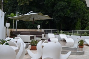 Terrace/patio - A house with views in Caracas in a safe area II (Caracas)