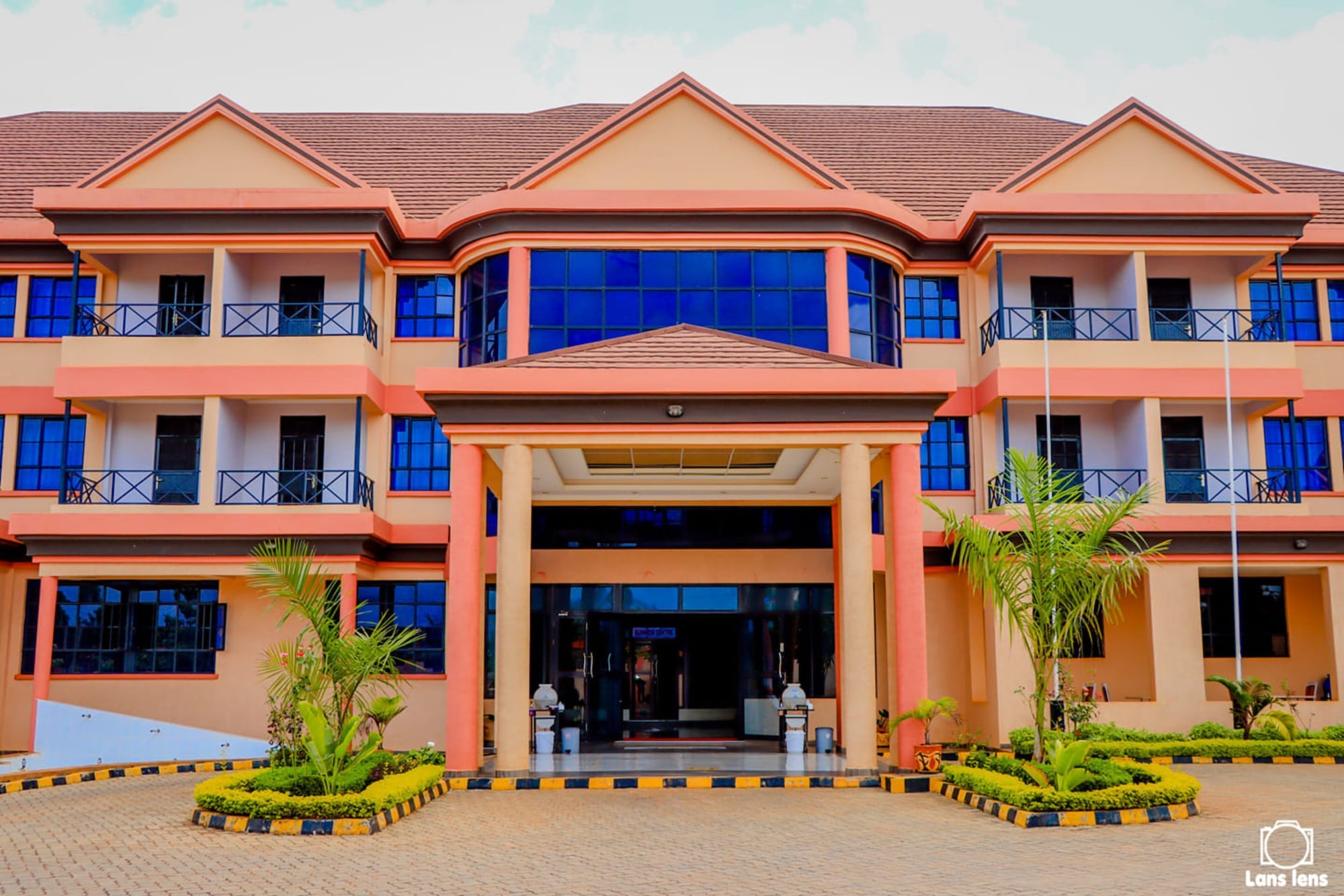 4 Star Hotels