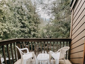 Property grounds - Snowater Condo #73 - Views - Wi-Fi - Sleeps 6 (Glacier)