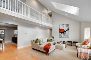 Smart TV, fireplace, books