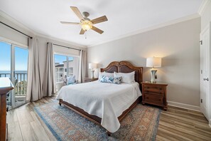 3 habitaciones, escritorio, tabla de planchar con plancha y wifi gratis