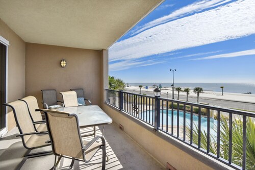 Sienna on the Coast.  Book now for your summer stay.