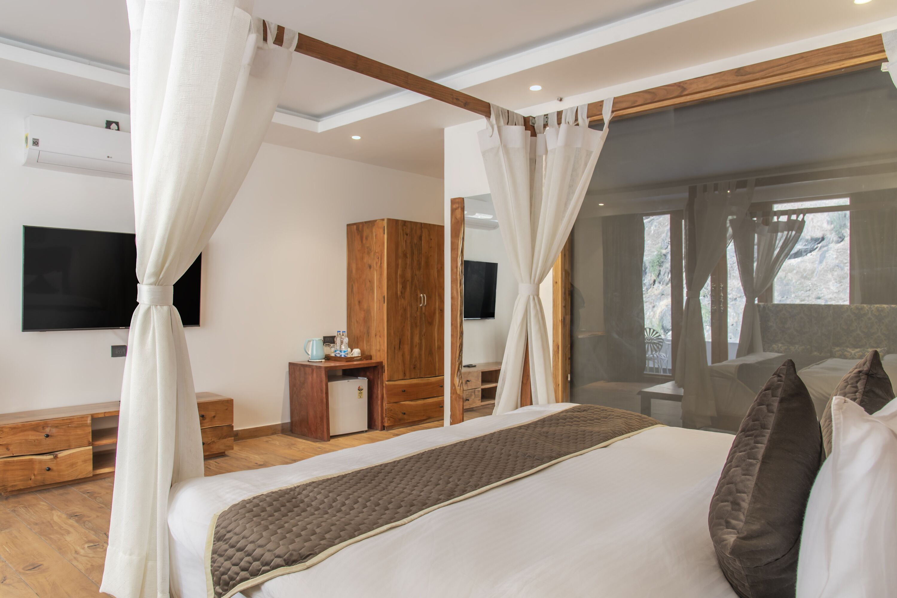 Chambre Luxe, balcon, vue fleuve