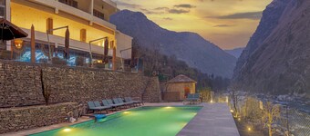 Echor Palm Bliss Riverside Resort & Spa Kasol