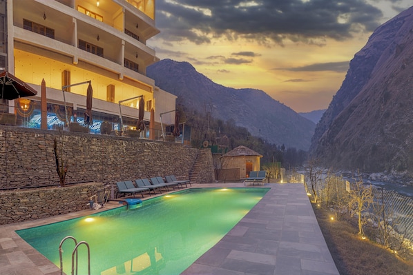 Outdoor pool
