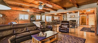 Dog-Friendly Kings Beach Log Cabin w/ Hot Tub!