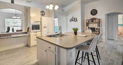 Canalfront Cape Coral Escape - ADA Friendly!