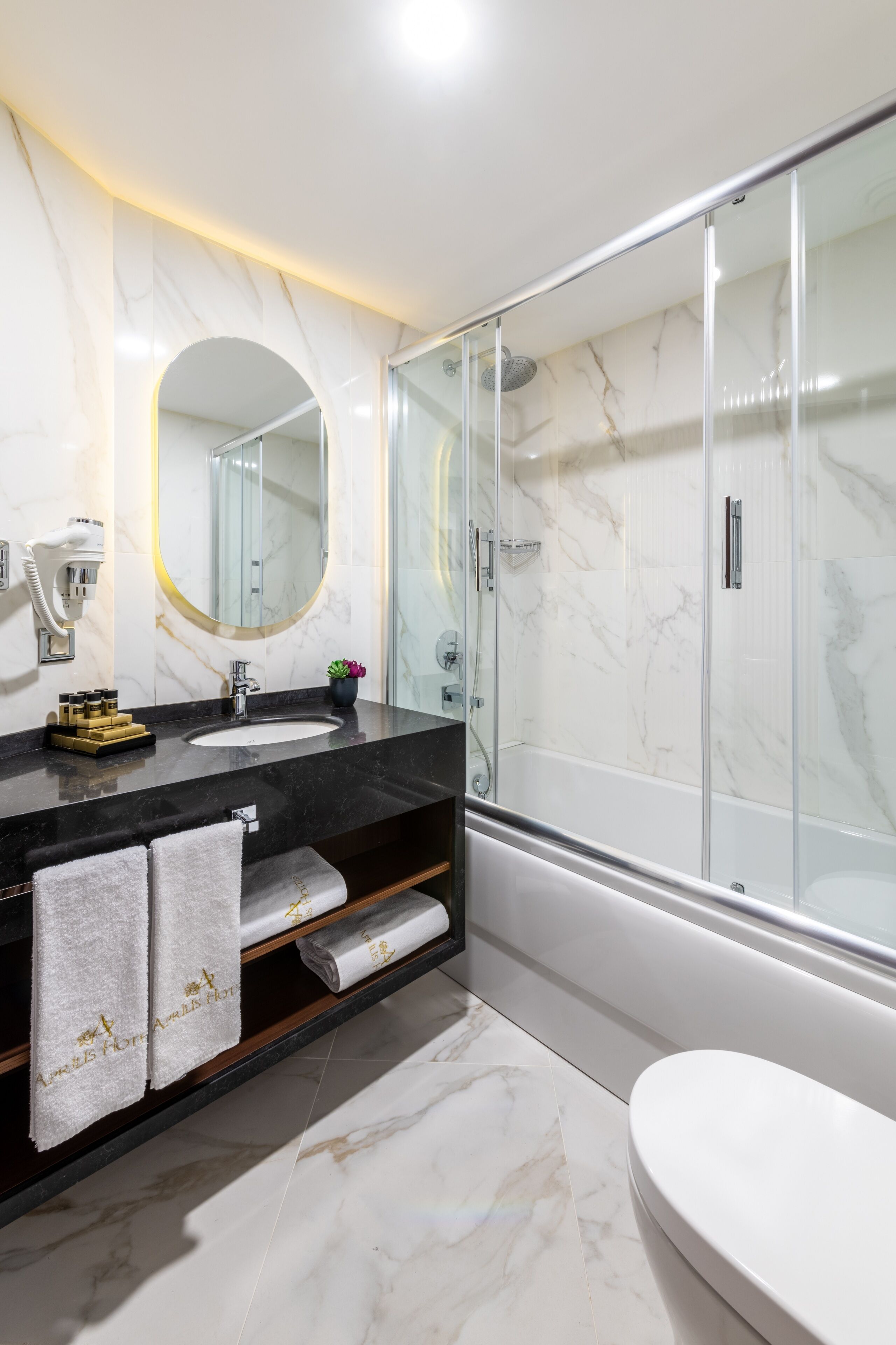 Photo - Aprilis Deluxe Hotel