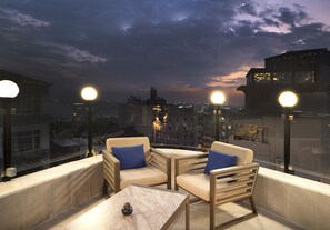 Rooftop terrace - Aprilis Deluxe Hotel (Istanbul)