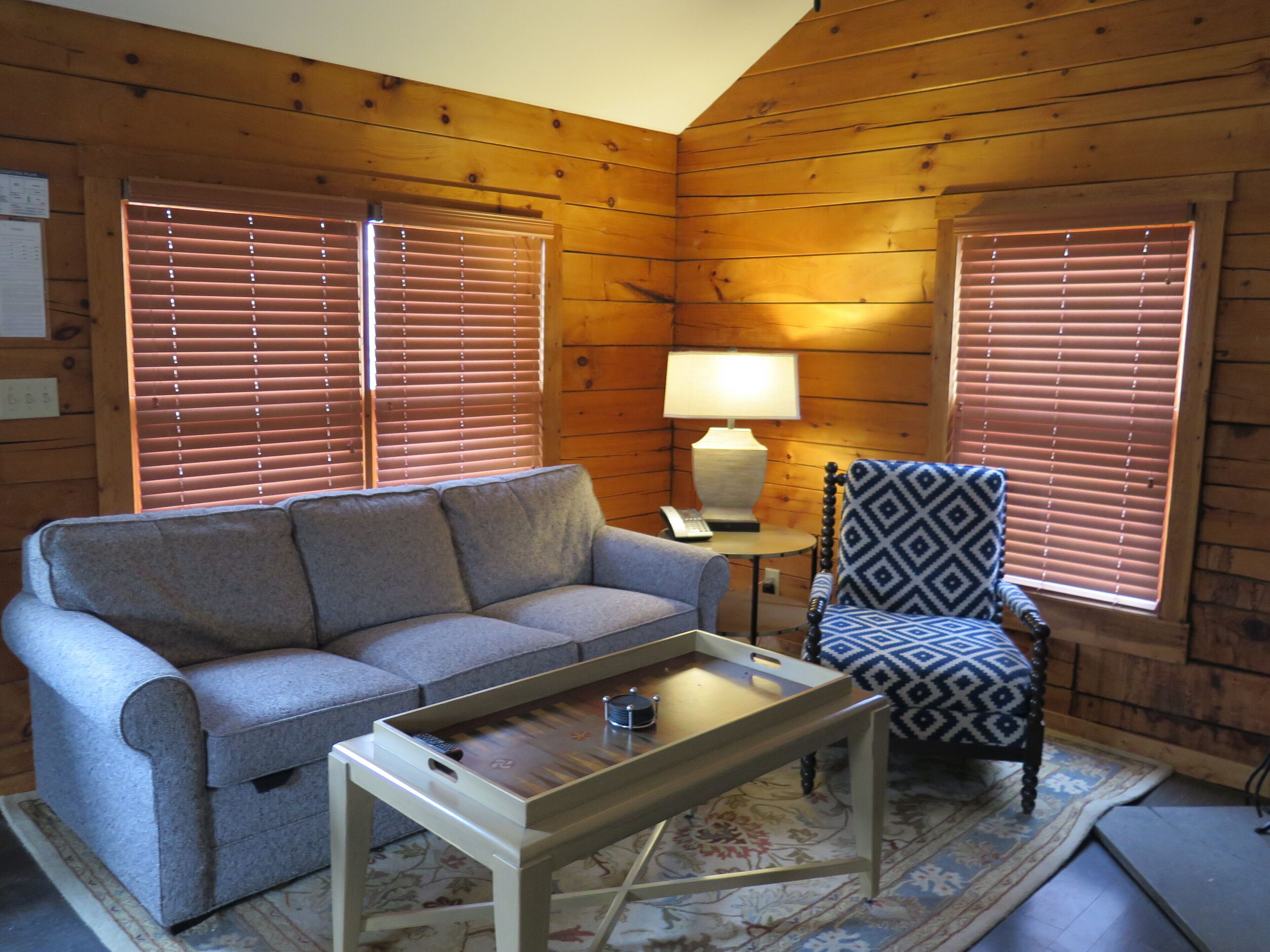 Shenandoah Crossing Resort - 2 bedroom fully furnished Cabin