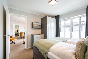2 bedrooms, in-room safe, WiFi, bed sheets