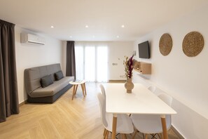 Standard Apartment, 1 Bedroom, Terrace | Living area | 32-inch plasma TV with satellite channels, TV - Apartamentos Blanco Sol (Sant Josep de sa Talaia)
