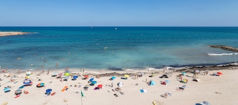 Penthouse Apartment on Los Locos B with Sea View, Wi-Fi, A/C & Terrace