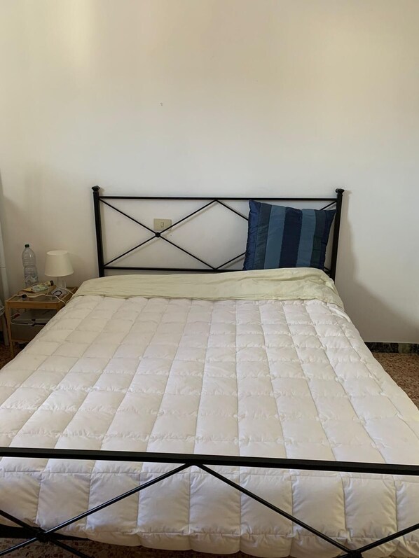 1 dormitorio, wifi gratis, ropa de cama