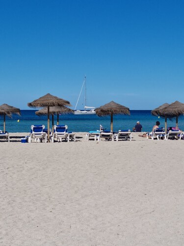 Charming Apartment "El Ton" near the Beach with Golf Course, Pool, Garden and Wi-Fi