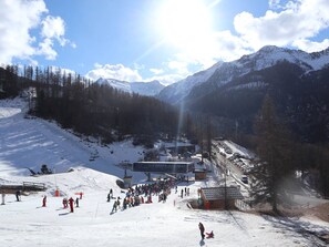 雪地及滑雪運動