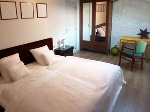 3 chambres, Wi-Fi, draps fournis