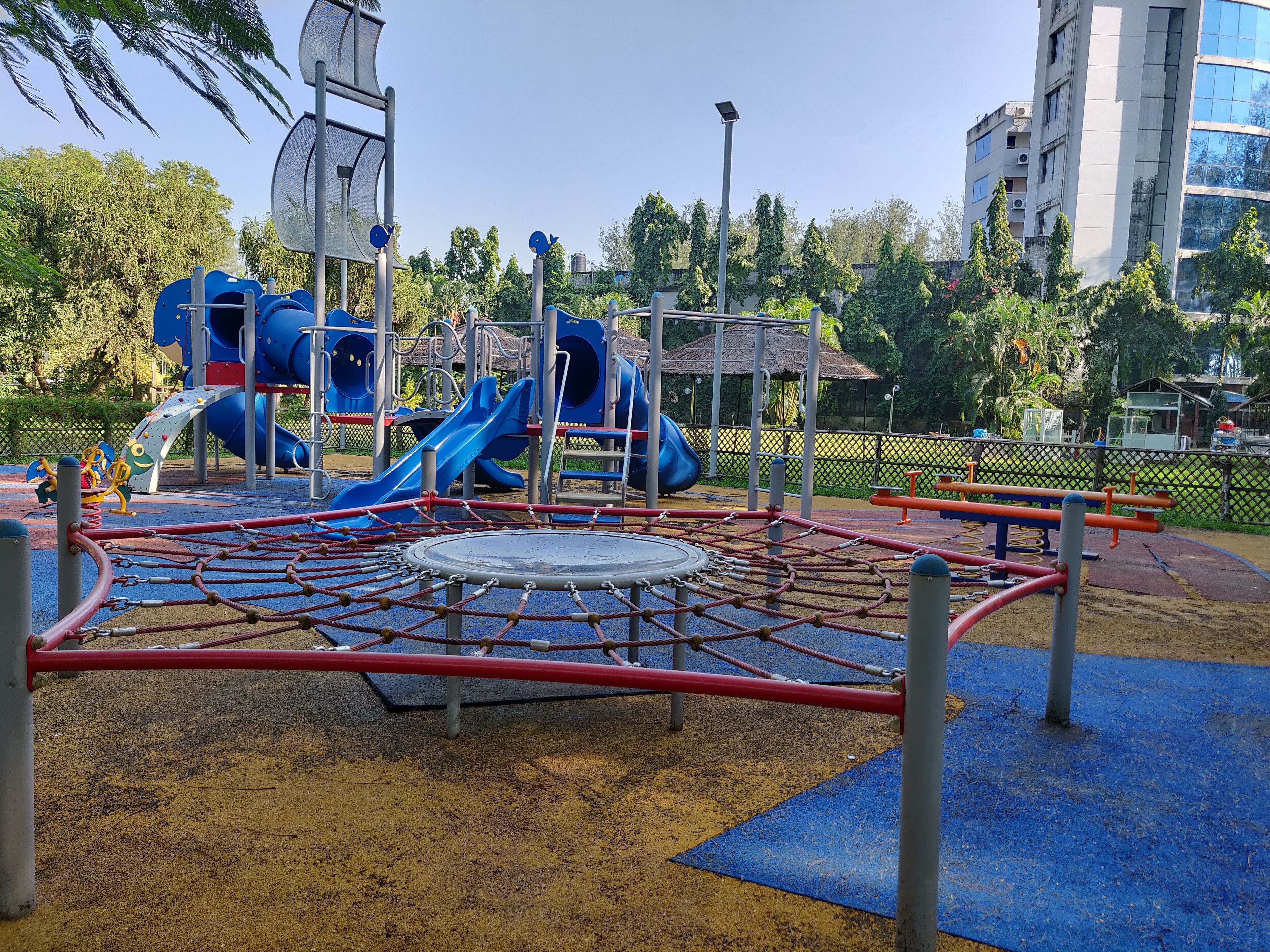 Children’s play area – outdoor