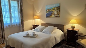 3 bedrooms, iron/ironing board, travel crib, WiFi