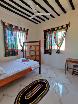 Free WiFi, bed sheets - Serenity House Zanzibar (Paje)