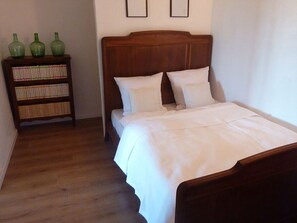 3 Schlafzimmer, kostenloses WLAN, Bettwäsche