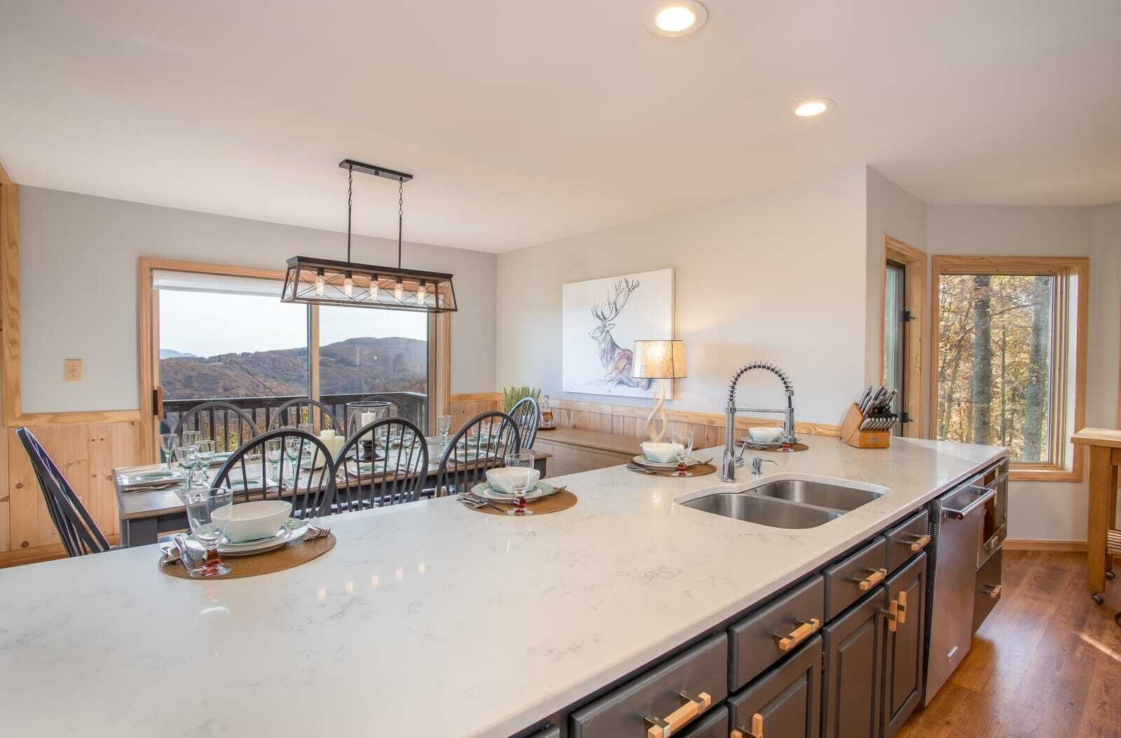 Expansive Home on Beech Mountain