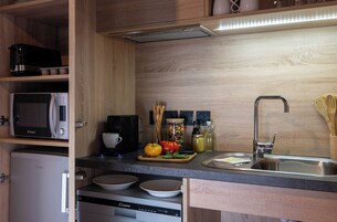 茶具/咖啡用具、电热水壶