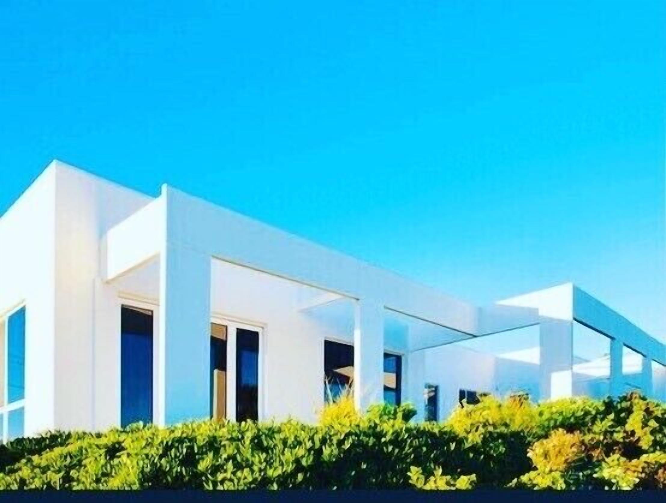 Entire home Winter Special, indoor heated pool all year round. 