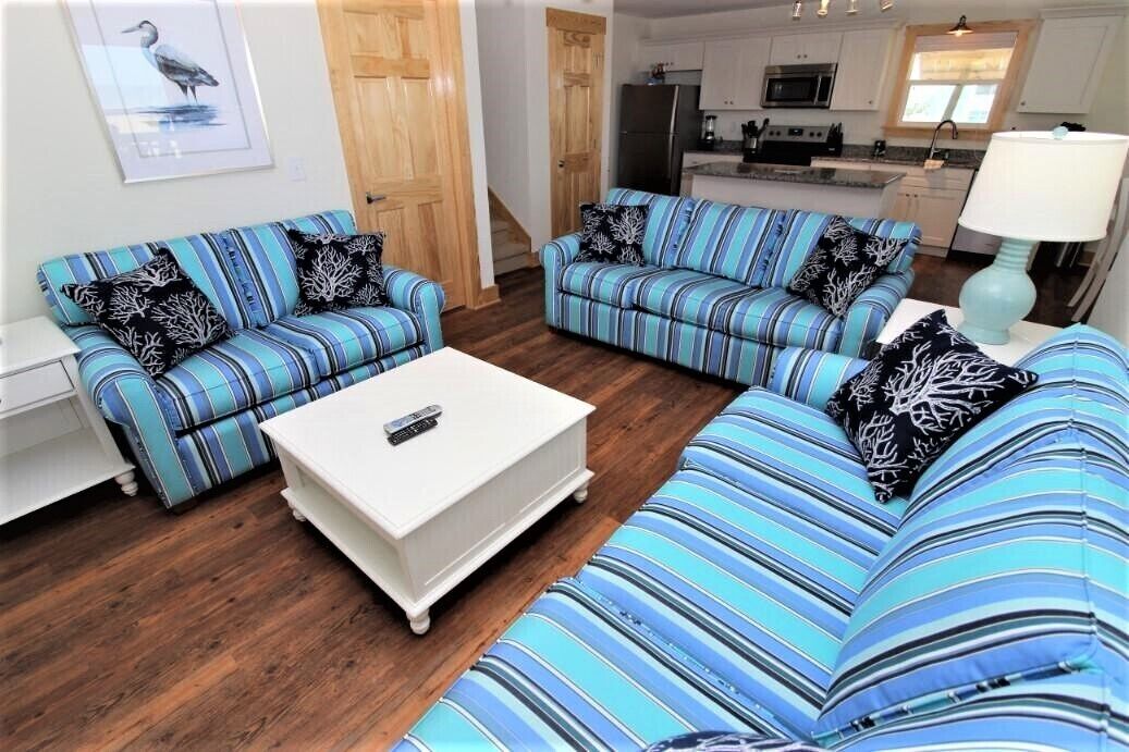 Whalebone Oceanfront 3 Bedroom Cottage B