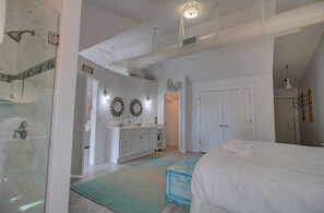 1 chambre, fer et planche à repasser, accès au Wi-Fi (inclus)