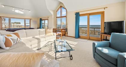 Hidden Gem 4 Bedroom Home in Hatteras