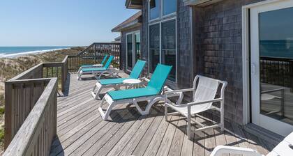 Hidden Gem 4 Bedroom Home in Hatteras