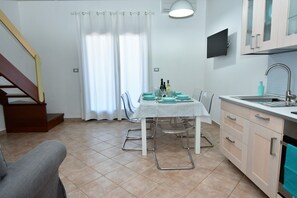 Dining - Tiffany Home (Cefalù)