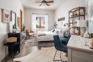 5 habitaciones, tabla de planchar con plancha y wifi gratis 