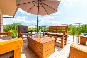 Terassi/patio