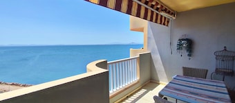 Two-bedroom penthouse with lovely views over to the Mar Menor and to the Mediterranean Sea