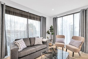 Living area - Belmore 1 & 2 Bedroom Luxury Apartment (Stanmore)