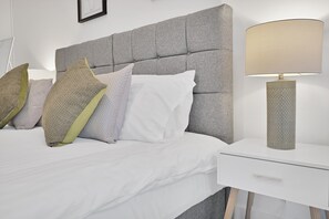 Basic Apartment | 1 bedroom, laptop workspace, bed sheets