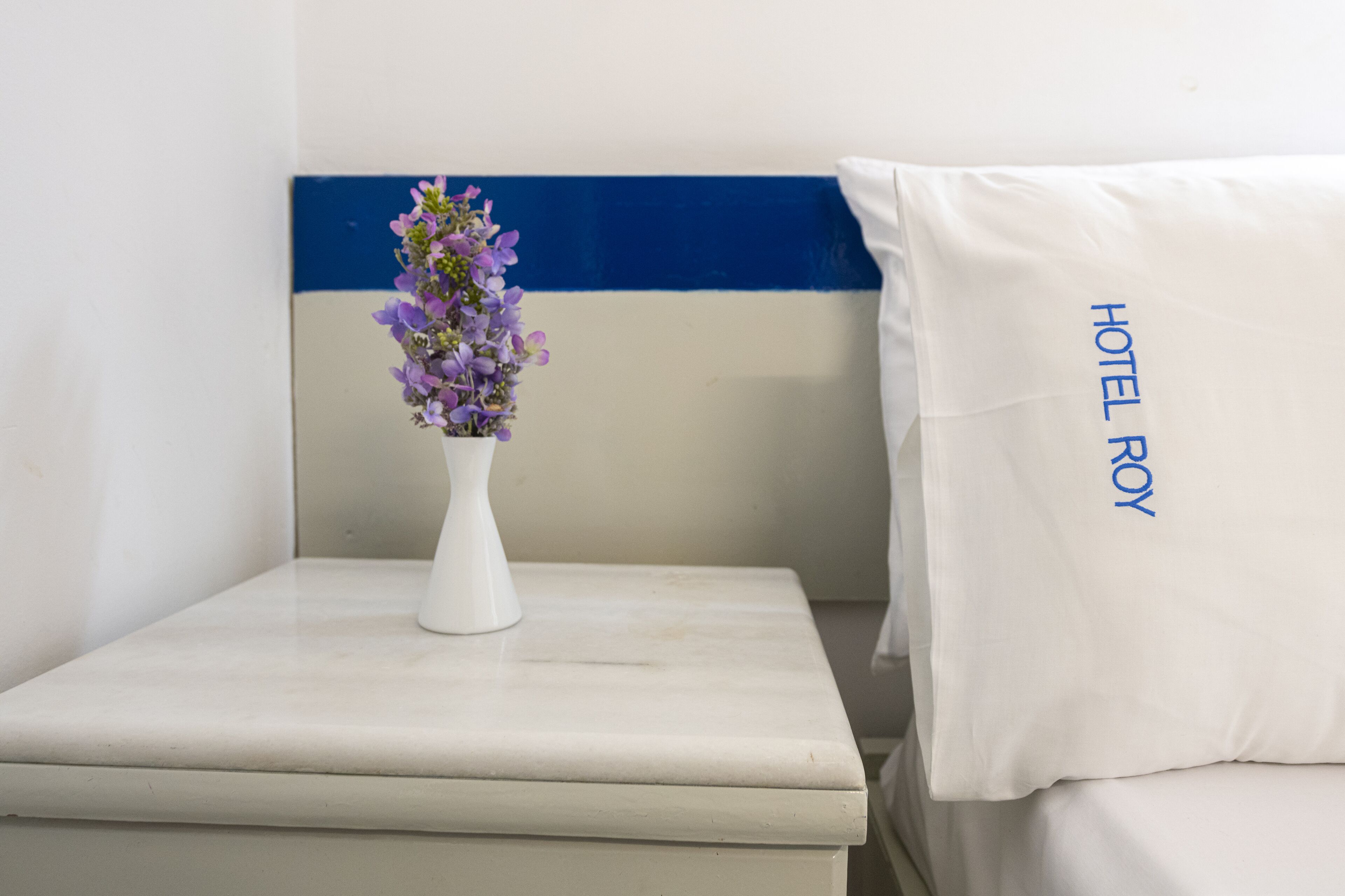 standard triple room | desk, free wifi, bed sheets