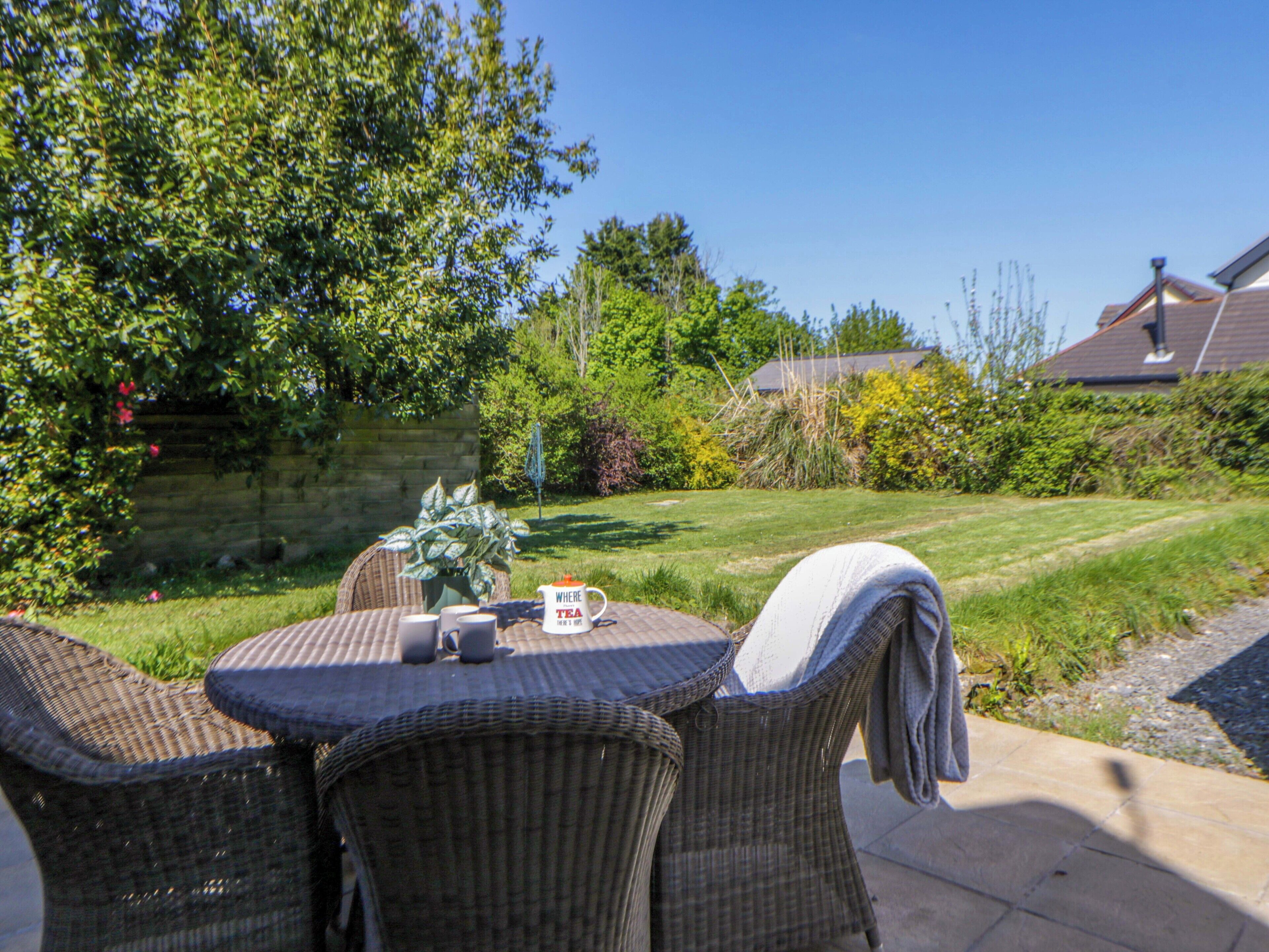 Cottage | Outdoor dining